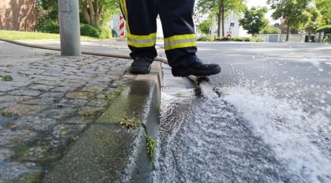 Arbeitsreicher Morgen für die Feuerwehren der Hansestadt Uelzen