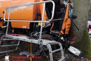 Verkehrsunfall mit LKW – Personen eingeklemmt - B191 Oldenstadt-Pieperhöfen - 04.03.2019