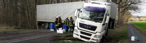 049. GefG1 - Auslaufende Betriebsstoffe nach Verkehrsunfall